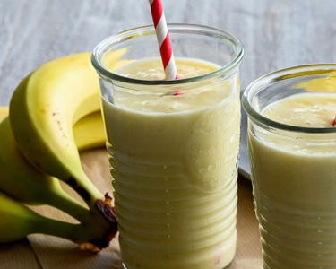 SMOOTHIE ΜΕ ΡΟΦΗΜΑ ΓΑΛΑΚΤΟΣ ΒΑΝΙΛΙΑ, ΑΝΑΝΑ, ΜΑΝΓΚΟ & ΜΕΛΙ